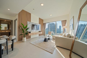 Luxurious 1-Bedroom Residence in Grande, Downtown